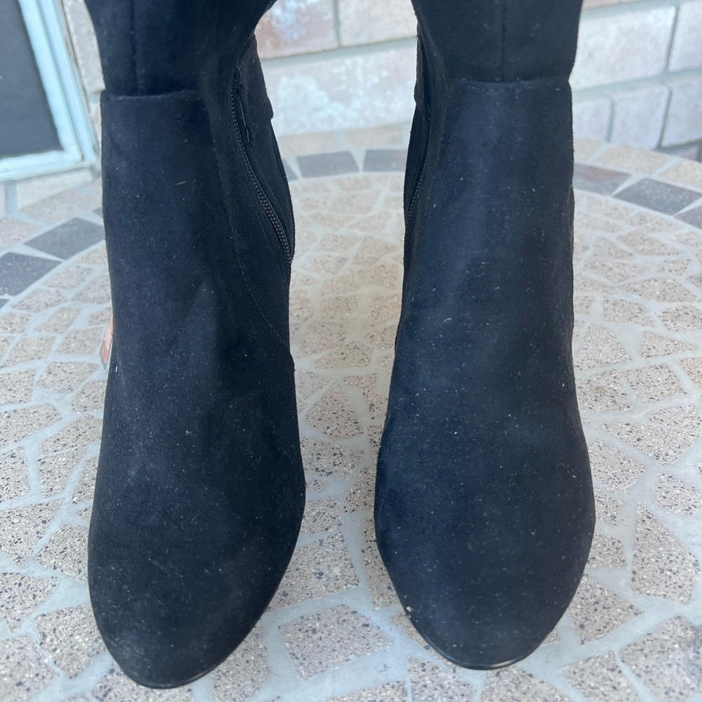 4. New without Box Bella Vita Troy II Tall Suede Dress Boots 7W Plus Calf - Picture 3 of 10